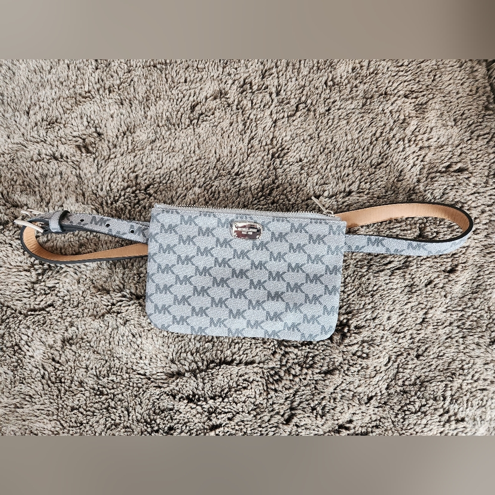 Michael Kors Belt Bag